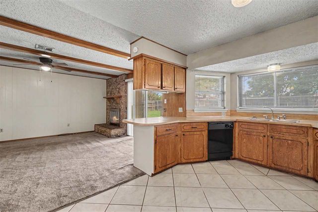 7615 SW Delta Ave, Lawton, OK 73505