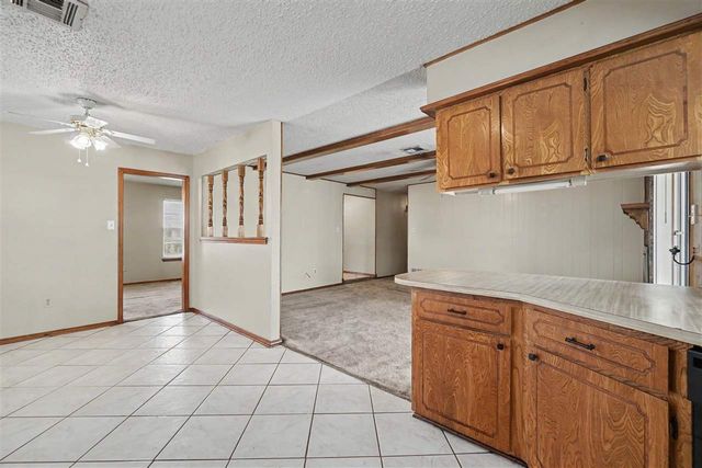 7615 SW Delta Ave, Lawton, OK 73505