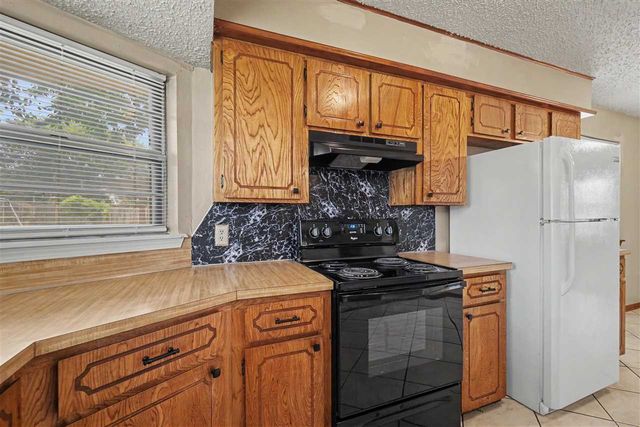 7615 SW Delta Ave, Lawton, OK 73505