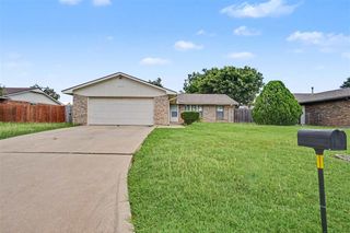 7615 SW Delta Ave, Lawton, OK 73505