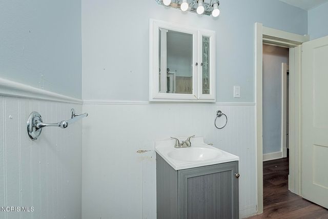 4211 Jackman Road, Toledo, OH 43612