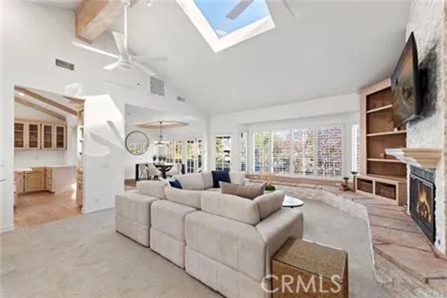 322 Jasmine Avenue, Corona Del Mar, CA 92625