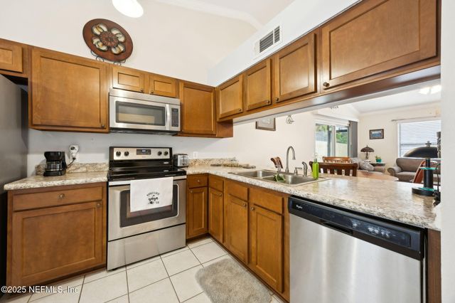 11462 ATWOOD Way, Jacksonville, FL 32223