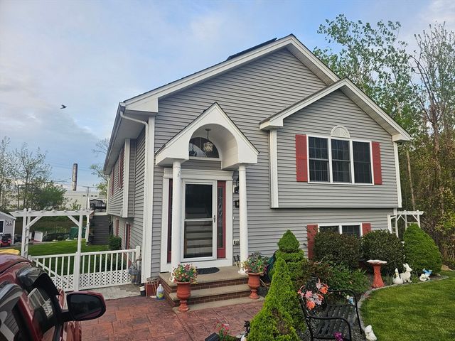 540 Stevens Street, Fall River, MA 02721