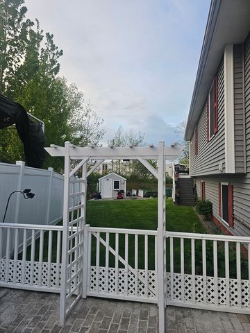 540 Stevens Street, Fall River, MA 02721