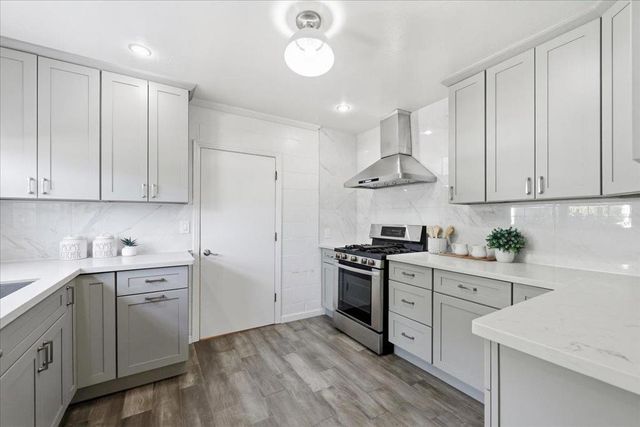 1019 Riverton Drive, San Carlos, CA 94070