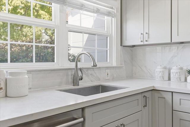 1019 Riverton Drive, San Carlos, CA 94070