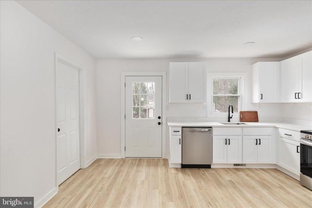 139 NEZ PERCE WAY, Chester Gap, VA 22623