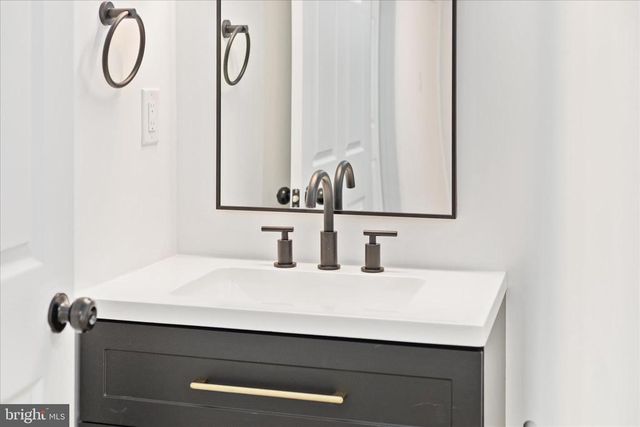 139 NEZ PERCE WAY, Chester Gap, VA 22623