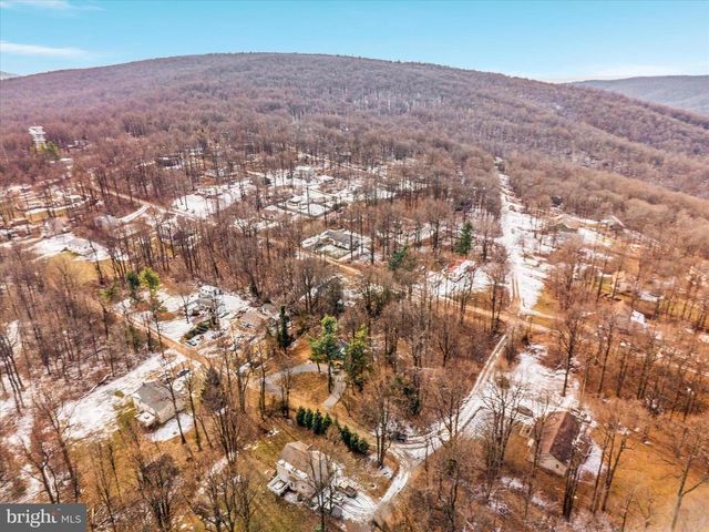 139 NEZ PERCE WAY, Chester Gap, VA 22623