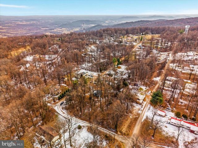 139 NEZ PERCE WAY, Chester Gap, VA 22623