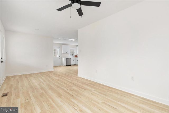 139 NEZ PERCE WAY, Chester Gap, VA 22623