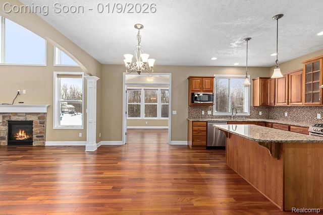 3580 Westhampton Court Ne, Grand Rapids Charter Township, MI 49546