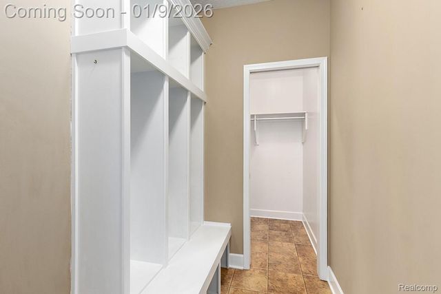 3580 Westhampton Court Ne, Grand Rapids Charter Township, MI 49546