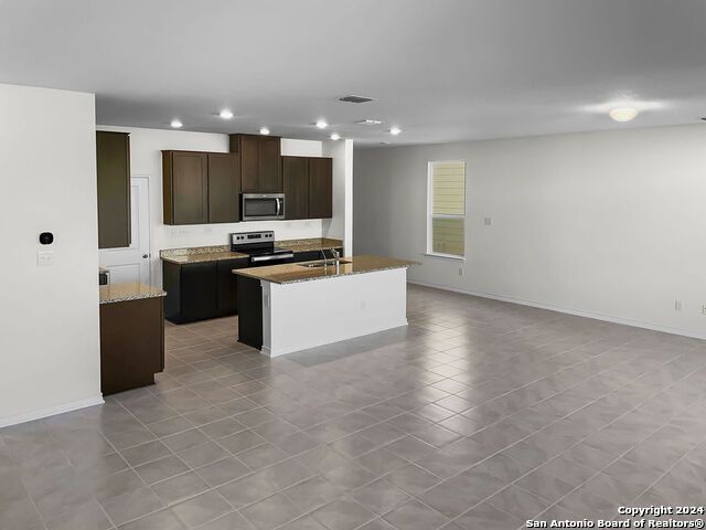 4107 Carraway St, New Braunfels, TX 78130
