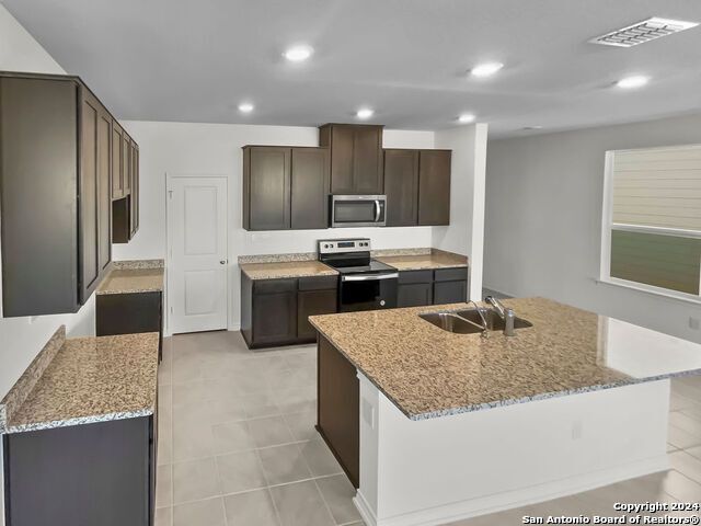 4107 Carraway St, New Braunfels, TX 78130