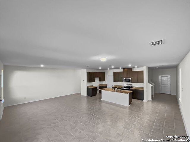 4107 Carraway St, New Braunfels, TX 78130