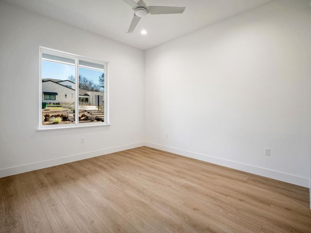 8118 Bridger Ln, Shingle Springs, CA 95682