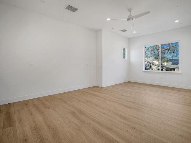 8118 Bridger Ln, Shingle Springs, CA 95682