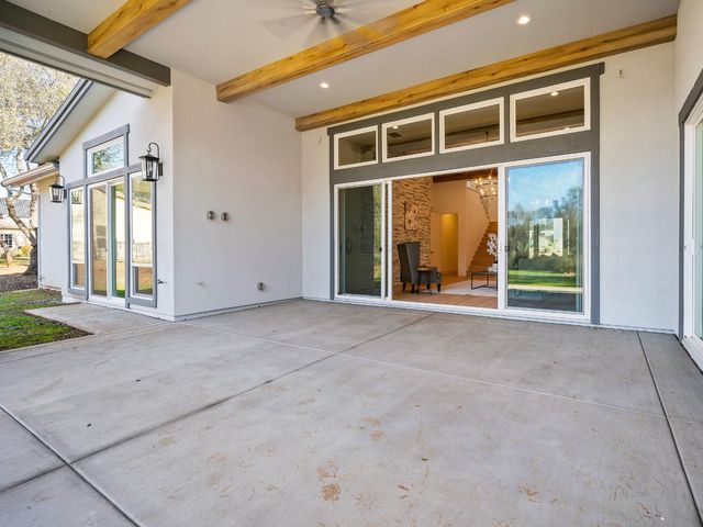 8118 Bridger Ln, Shingle Springs, CA 95682