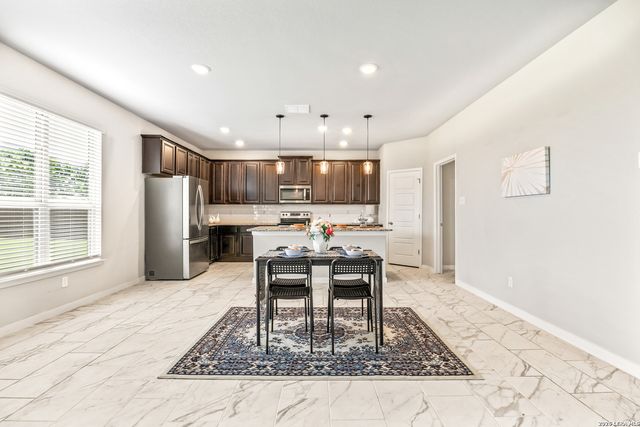 120 Stag Way, Schertz, TX 78108
