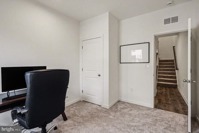 45956 SWALLOW TER, Sterling, VA 20165