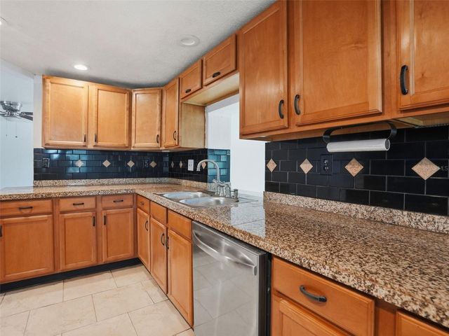 8502 ARROWHEAD DRIVE, Hudson, FL 34667