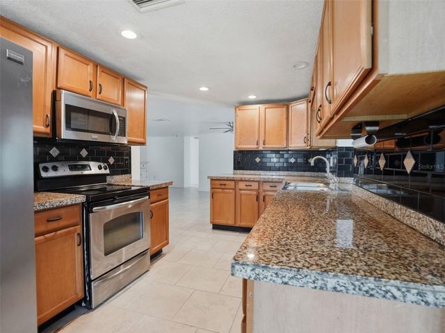 8502 ARROWHEAD DRIVE, Hudson, FL 34667
