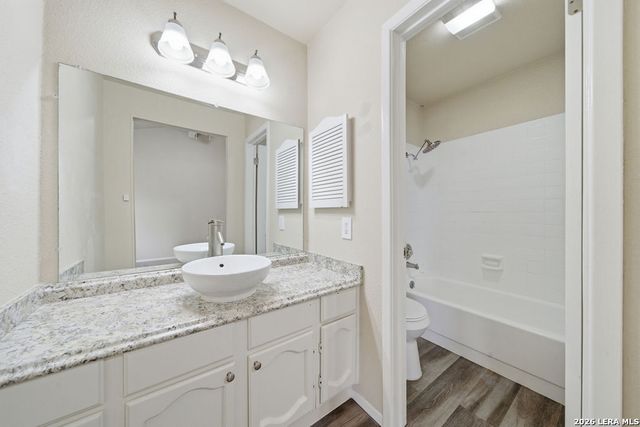 6926 Montgomery Dr, San Antonio, TX 78239