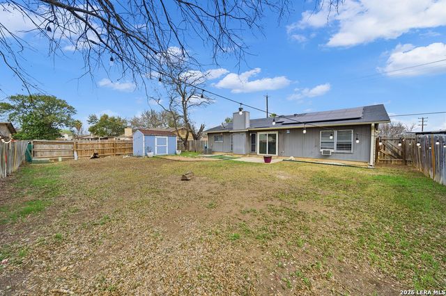 6926 Montgomery Dr, San Antonio, TX 78239