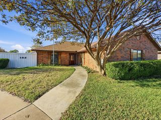 302 Apollo Road, Garland, TX 75040