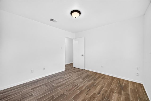 11239 Carvel Lane, Houston, TX 77072