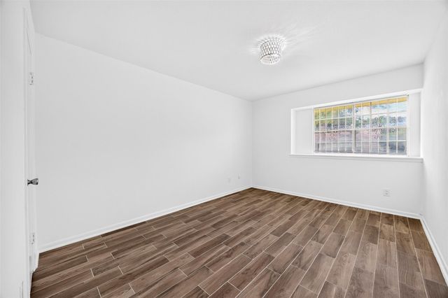 11239 Carvel Lane, Houston, TX 77072