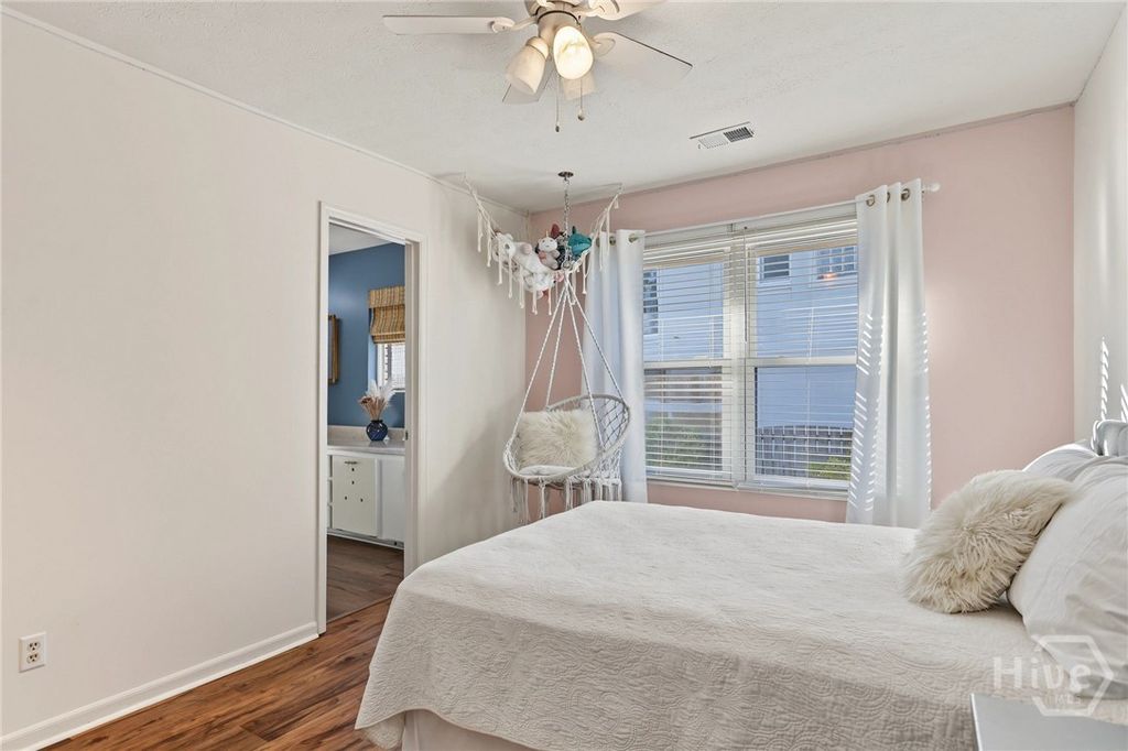 Image 30 of property listing at 126 Williamson Drive, Richmond Hill, GA 31324