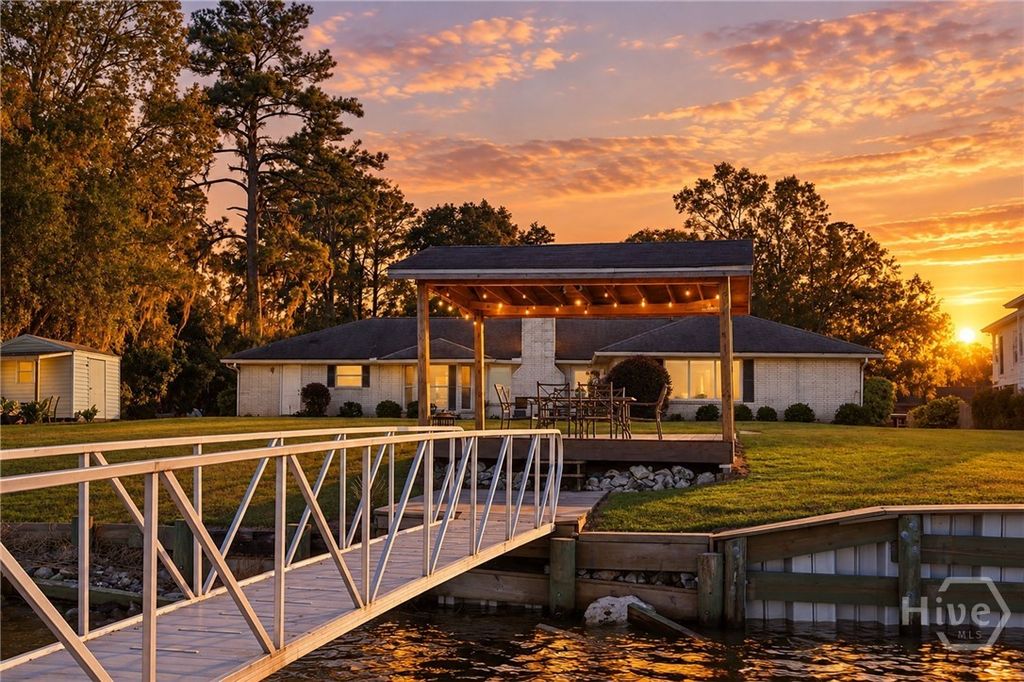 Image 42 of property listing at 126 Williamson Drive, Richmond Hill, GA 31324