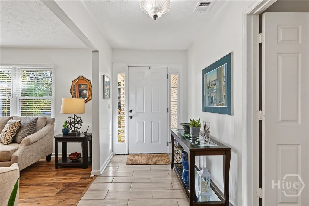 Image 6 of property listing at 126 Williamson Drive, Richmond Hill, GA 31324
