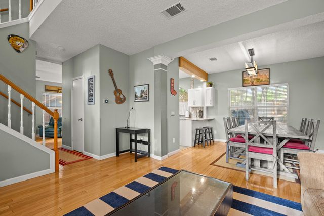 3017 Sunridge DR, Austin, TX 78741