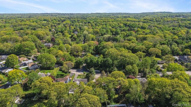 3 Camsanette Court, Glen Cove, NY 11542
