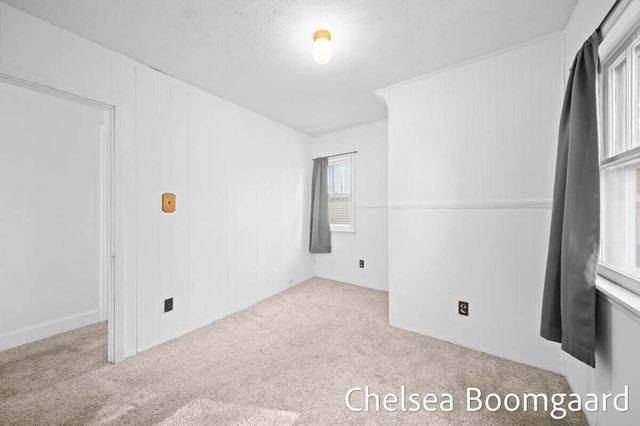 22 Elmwood Street, Grand Rapids, MI 49505