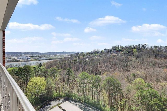 1414 Continental Drive 1207, Chattanooga, TN 37405