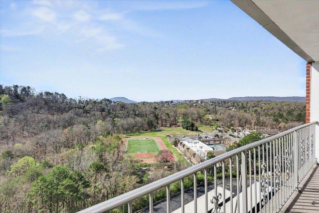 1414 Continental Drive 1207, Chattanooga, TN 37405