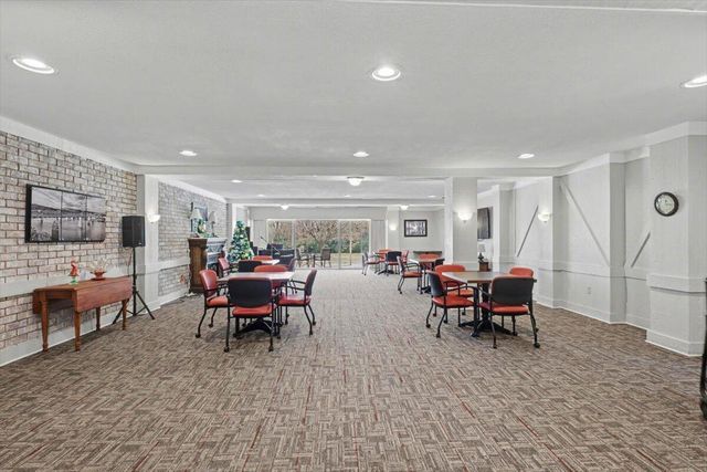 1414 Continental Drive 1207, Chattanooga, TN 37405