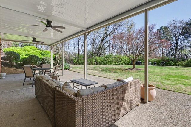 1414 Continental Drive 1207, Chattanooga, TN 37405