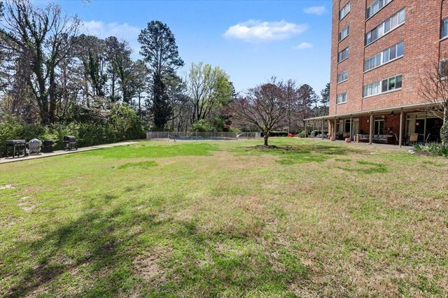 1414 Continental Drive 1207, Chattanooga, TN 37405