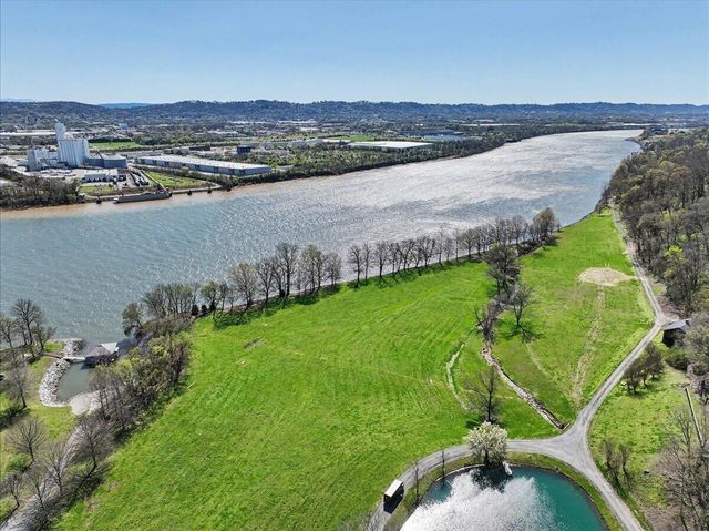 1414 Continental Drive 1207, Chattanooga, TN 37405