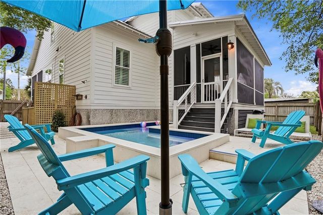 1136 Peachtree Street, St. Simons Island, GA 31522