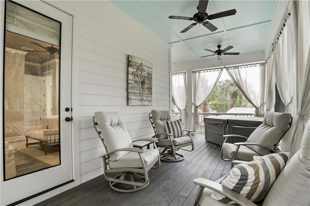 1136 Peachtree Street, St. Simons Island, GA 31522