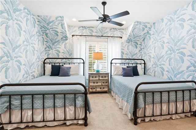 1136 Peachtree Street, St. Simons Island, GA 31522