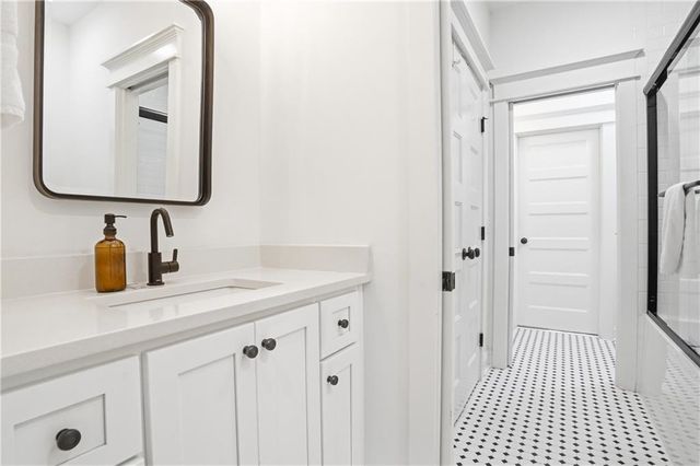 1136 Peachtree Street, St. Simons Island, GA 31522