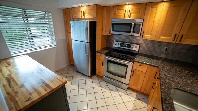 1001 SE 6th Avenue D118, Deerfield Beach, FL 33441